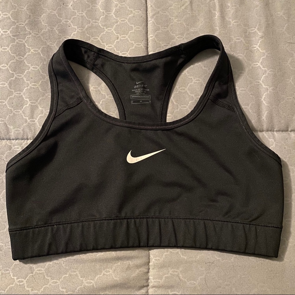 Black Nike sports bra
